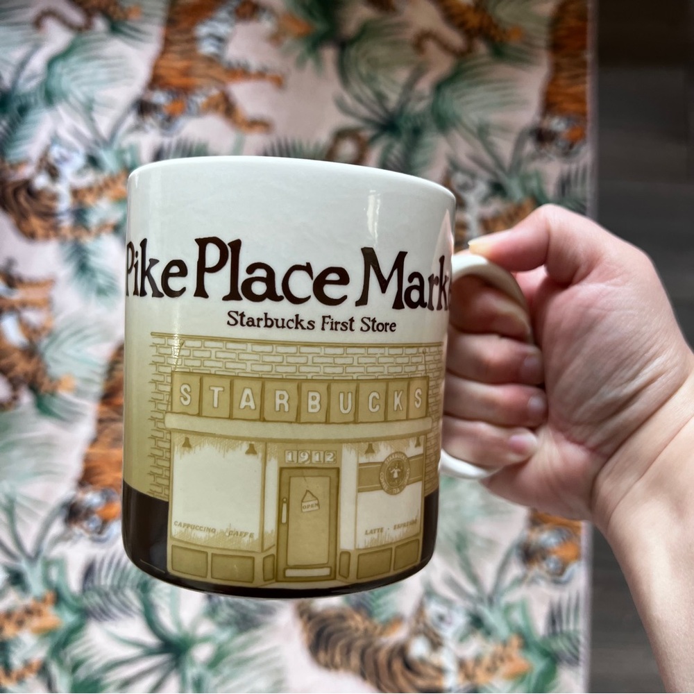 2011 Starbucks Pike Place Market Mug - Cream and Brown